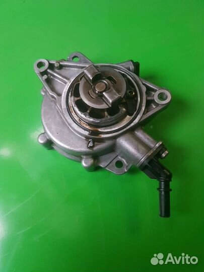 Вакуумный насос 1,6THP Peugeot 3008