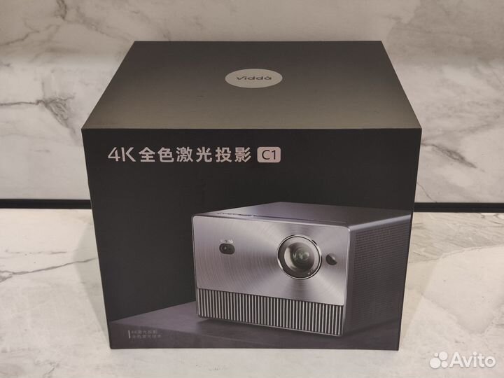 Новый лазерный проектор vidda C1 4К