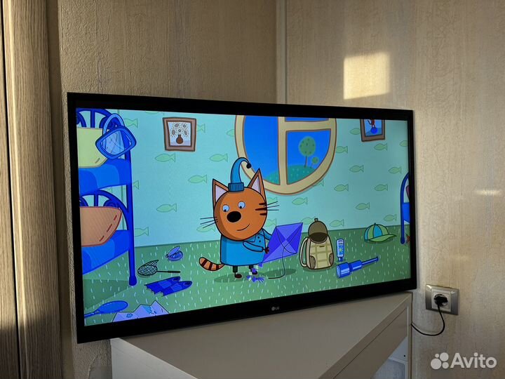 Телевизор LG 43 дюйма, SMART TV, Wi-Fi