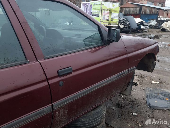 Передняя правая дверь ford escort clx