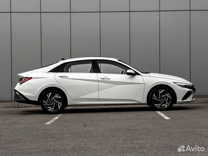 Hyundai Elantra 1.5 CVT, 2024, 3 300 км