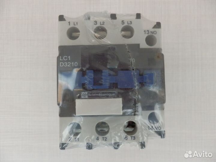 Контактор LC1 D3210M7 Telemecanique Франция