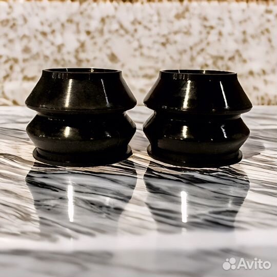 Пыльник шаровой опоры нижнего рычага, набивной (армированный верх и низ), 24*45*45