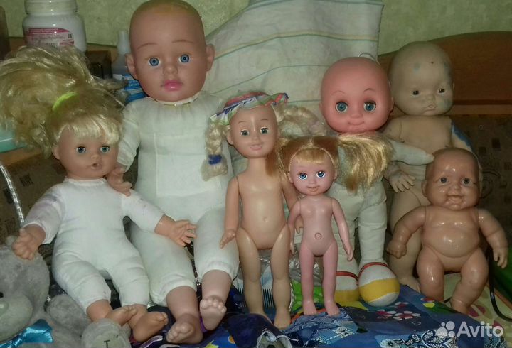 Куклы разные большие и маленькие