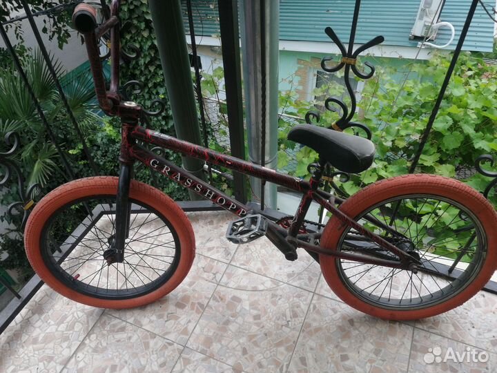 Трюковой велосипед bmx Grasshopper