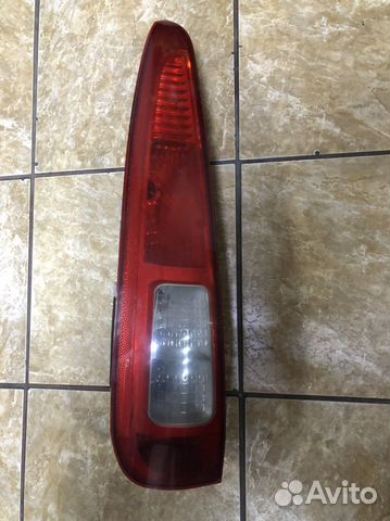 Фонарь задний левый Ford Fusion