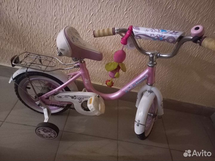 Трехколесный велосипед