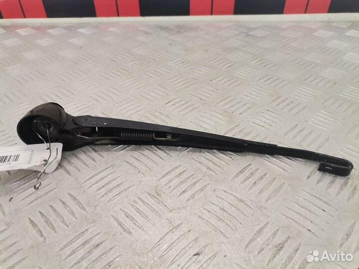 Поводок для Volkswagen Passat 5