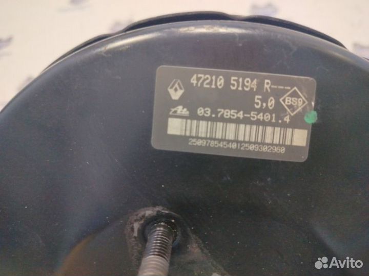 Усилитель тормозов вакуумный Renault Sandero 1