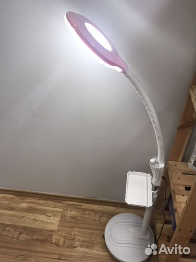 Лампа лупа напольная