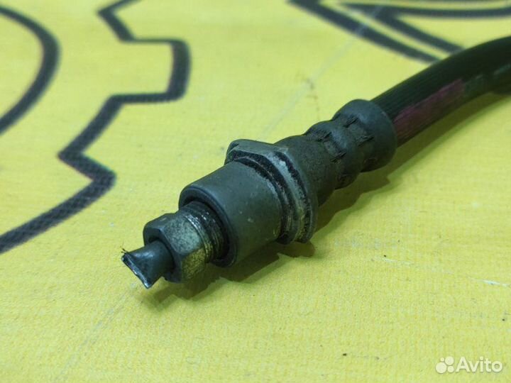 Шланг тормозной передний левый Toyota Harrier