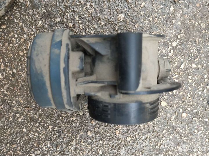 Дроссельная заслонка Ситроен Ксара Пикасо Пежо 407