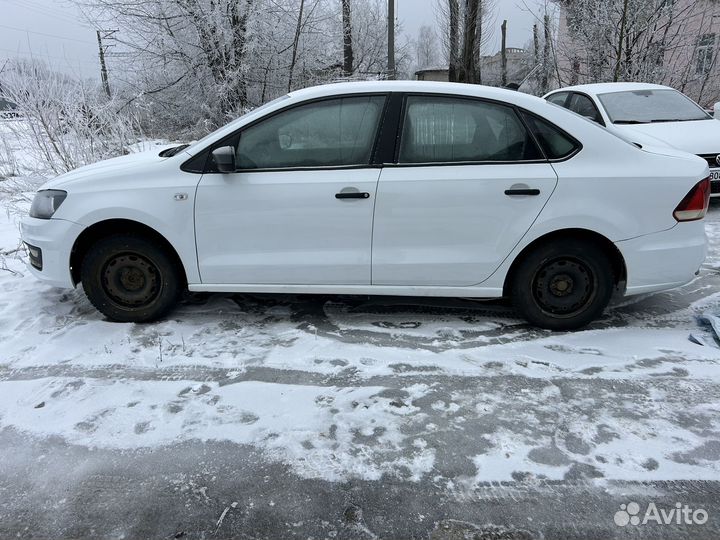 Volkswagen Polo 1.6 МТ, 2020, 290 000 км