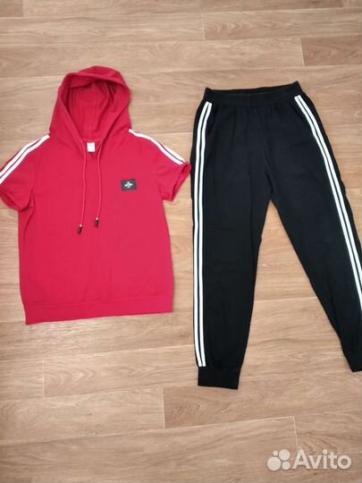 Костюм спортивный