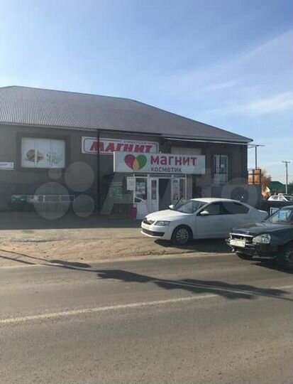 Здание, 682.9 м²