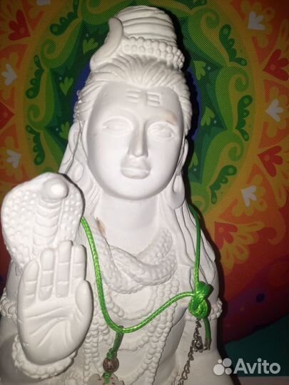 Статуя из гипса Шива