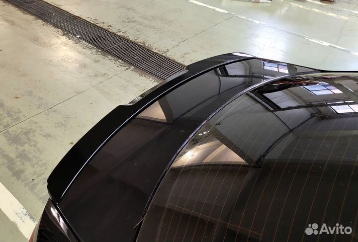 Спойлер на skoda octavia a7 черный глянец М-стиль