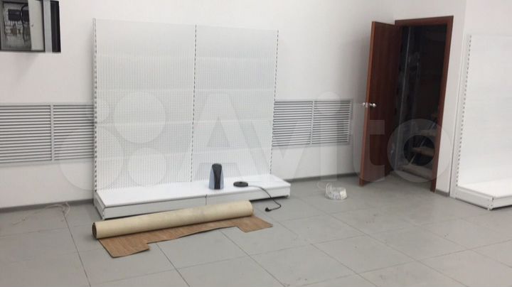 Торговая площадь, 54 м²