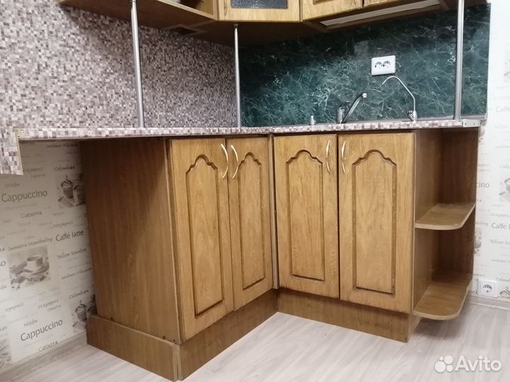 Кухонный гарнитур б/у