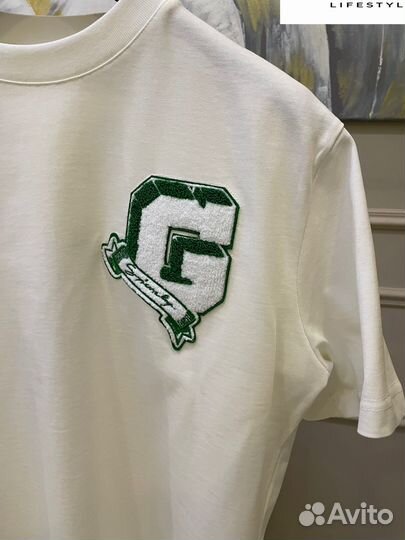 Футболка givenchy