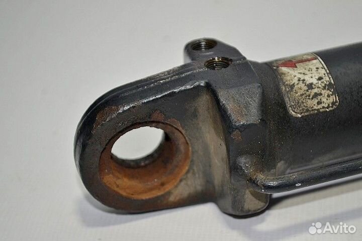 Цилиндр подъема кабины renault trucks Magnum Dxi