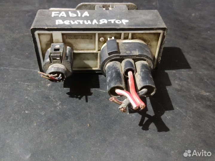 Блок вентилятора Skoda Fabia 2 5j