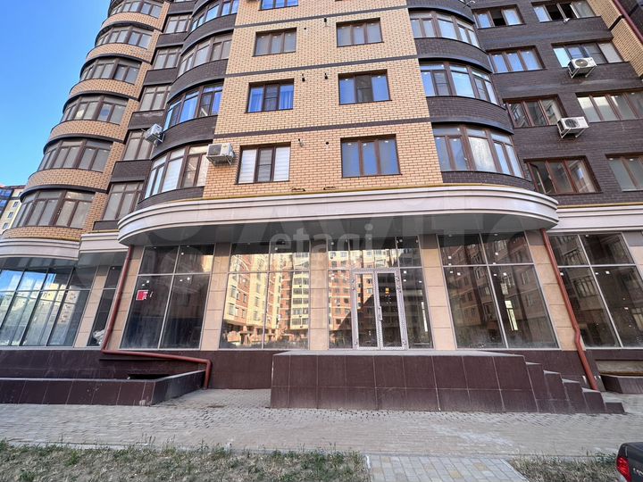 Продам коммерческое помещение, 210 м²