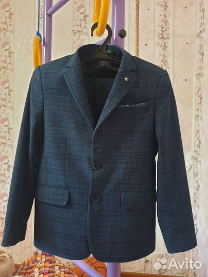 Школьный костюм