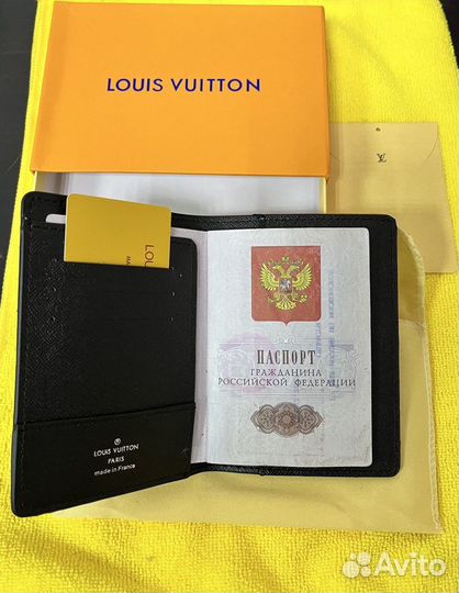 Обложка на паспорт louis vuitton кожанная