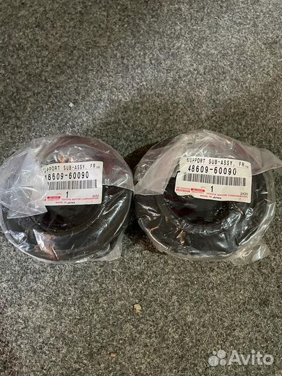 Опора амортизатора Toyota L.C Prado 150 4860960090