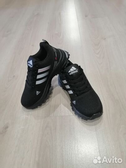 Новые кроссовки Adidas р.с 32 по 37