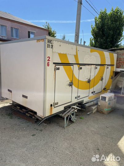 Изотермическая будка бу