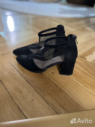 Туфли женские