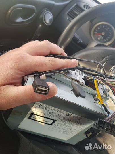 Продам магнитолу