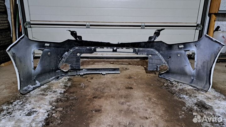 Бампер передний camry 55