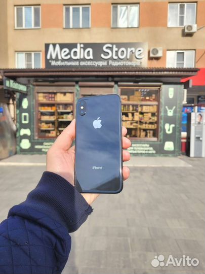 Телефон iPhone X 64GB Space Gray