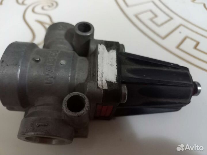 Клапан ограничения давления Wabco 4750103007