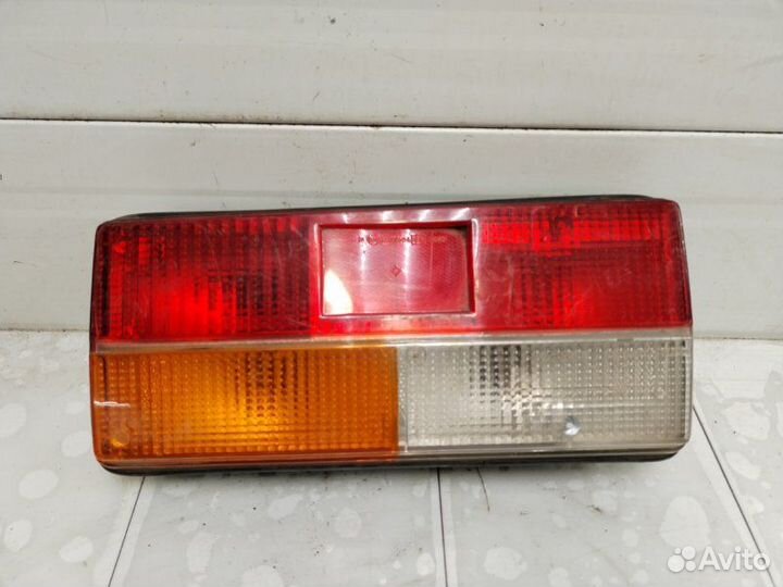 Фонарь задний левый Лада 2107 1 2000