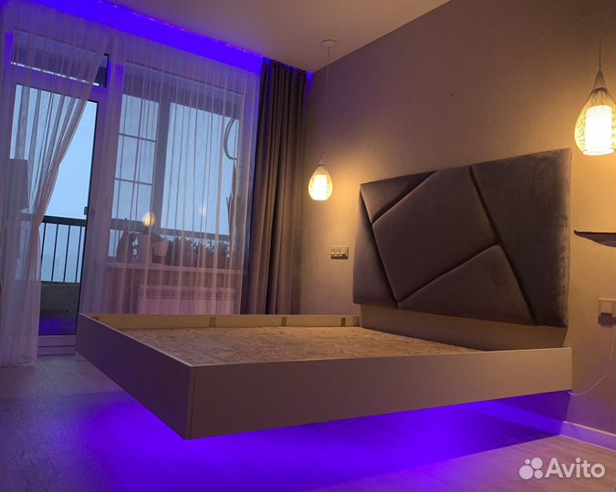 Парящая кровать