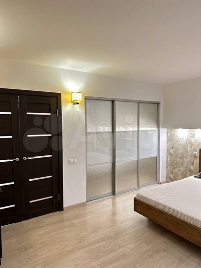 3-к. квартира, 82 м², 7/10 эт.