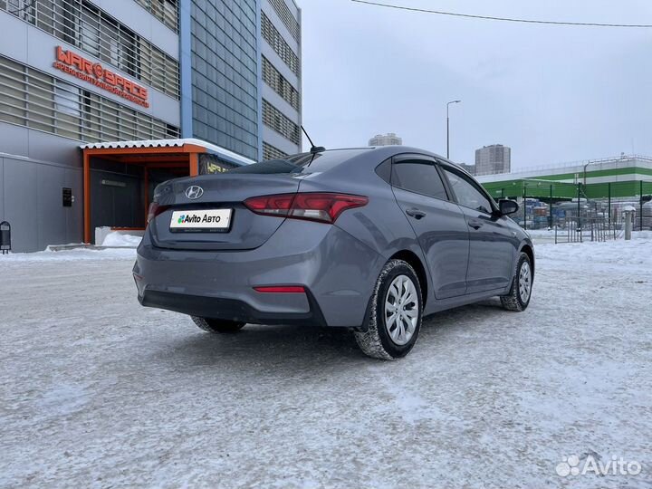 Hyundai Solaris 1.4 AT, 2017, 65 540 км