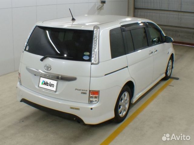 Toyota Isis 1.8 CVT, 2016, 53 000 км