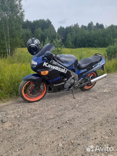 Кавасаки ззр400