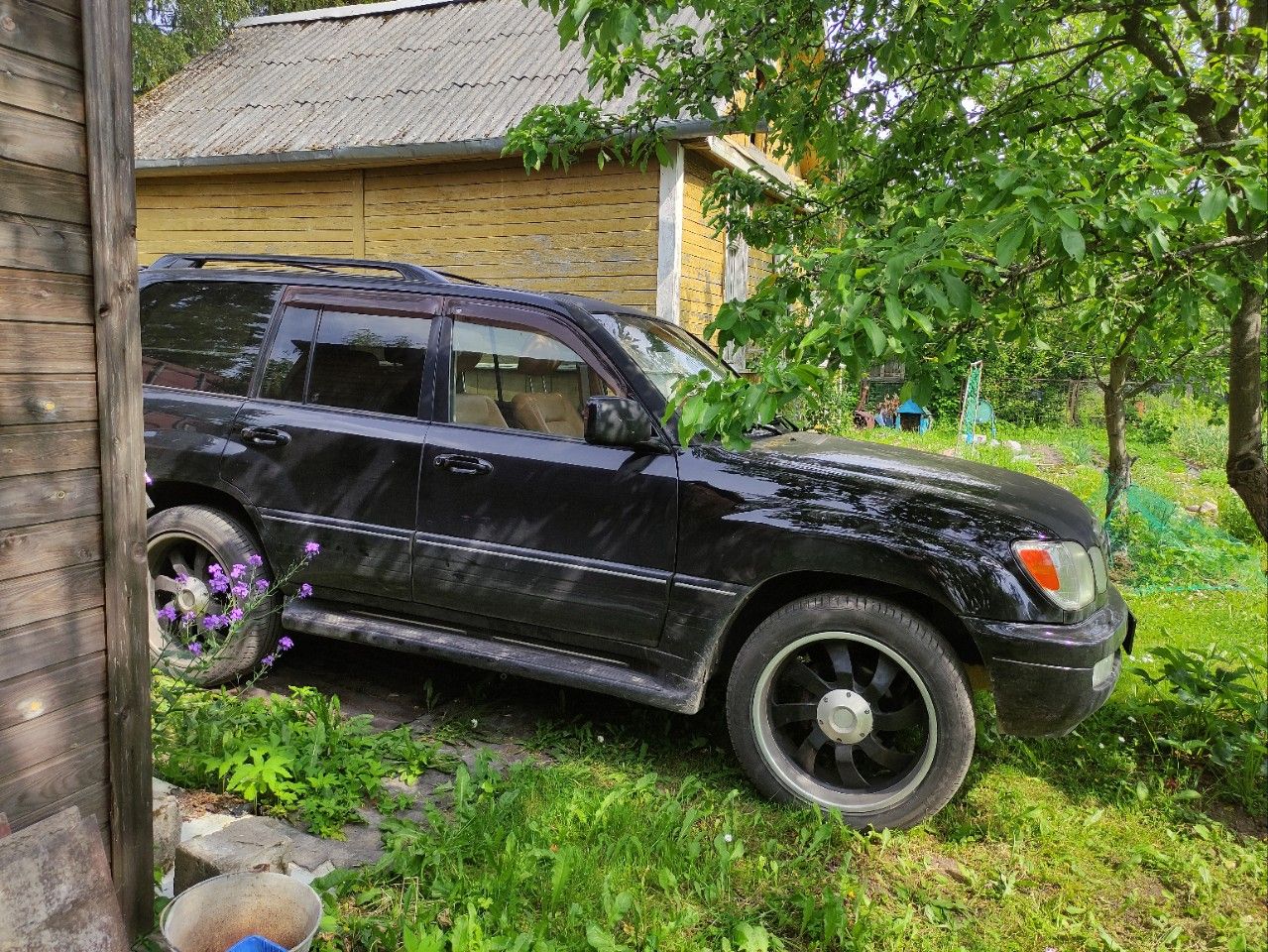 Lexus LX: фото владельца