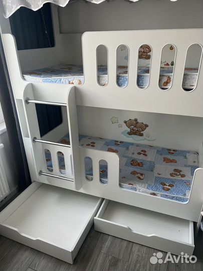 Двухъярусная кровать бу