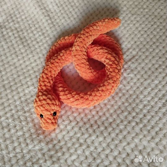 Вязаная змея