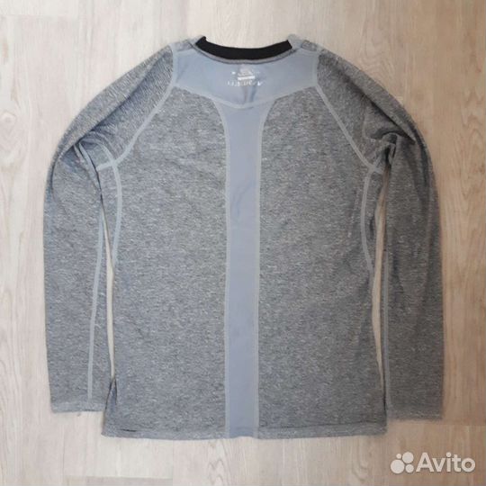 Рашгард спортивный