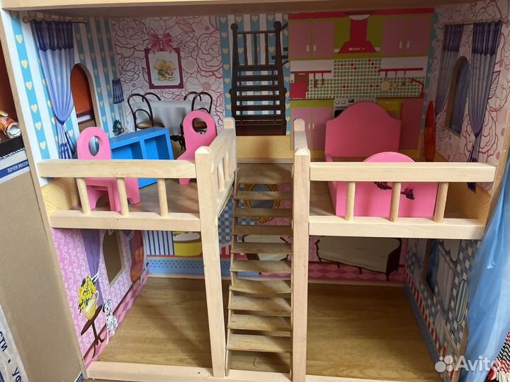 Домик для кукол