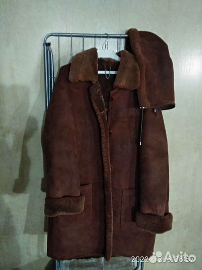 Дубленка натуральная женская с капюшоном 44 46
