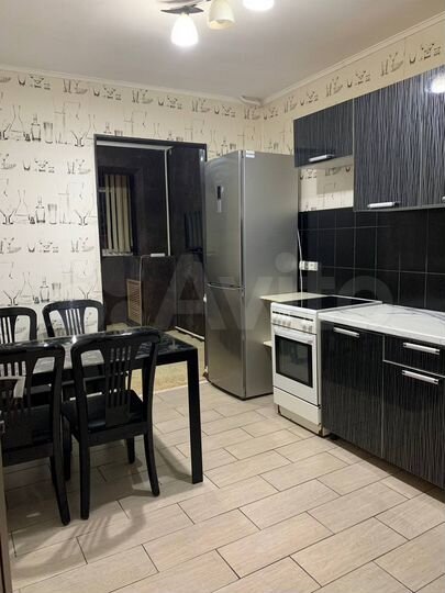 2-к. квартира, 47,6 м², 1/9 эт.